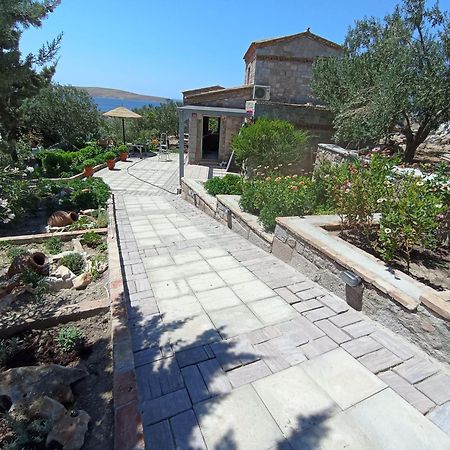 Lesvos Tower House Komninos Sigrion Bagian luar foto