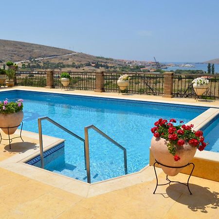 Lesvos Tower House Komninos Sigrion Bagian luar foto