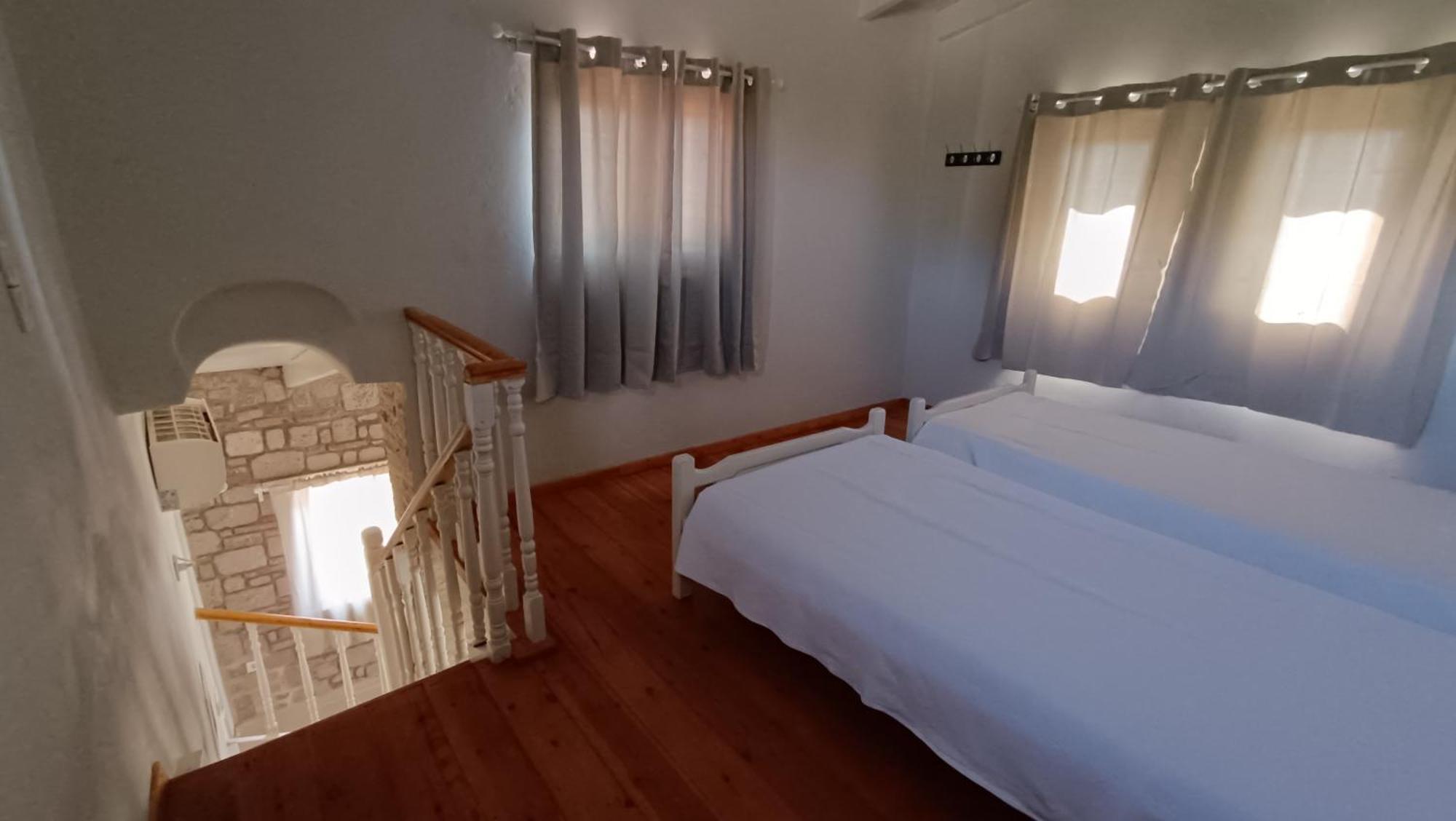 Lesvos Tower House Komninos Sigrion Bagian luar foto