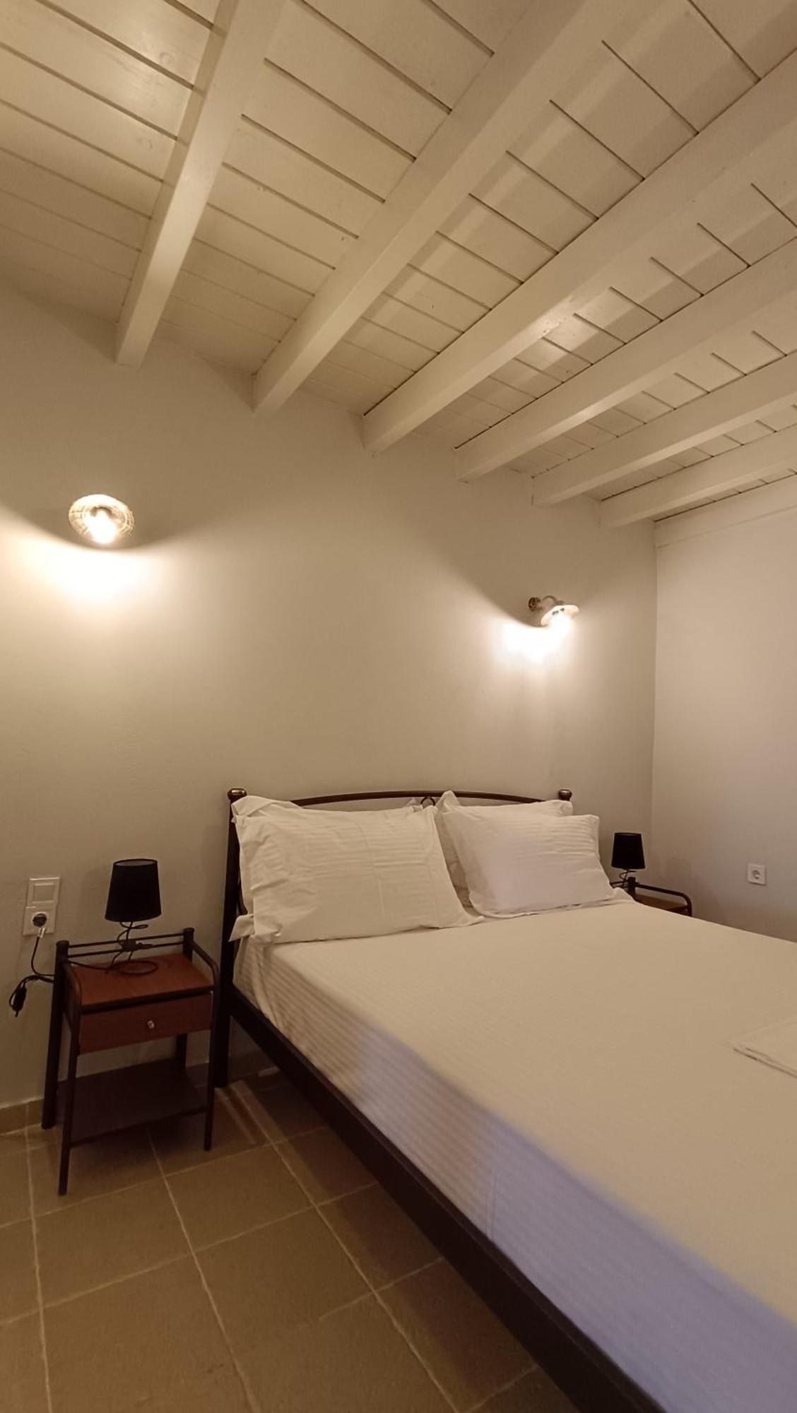 Lesvos Tower House Komninos Sigrion Bagian luar foto